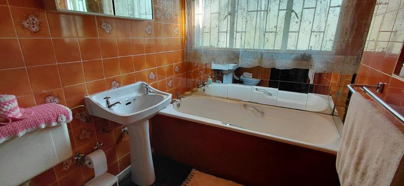 5 Bedroom Property for Sale in Westdene Free State